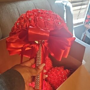 Elegant Red Rose Bouquet with Rhinestone Handle
